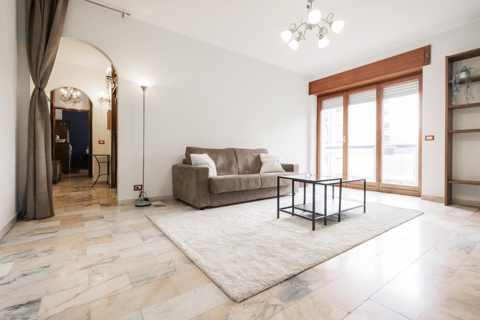 Appartement Big Deluxe Apts Italian Style Lake&Terrace à Lecco Extérieur photo